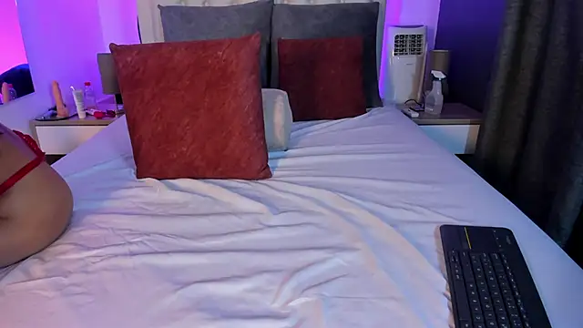 Seliinna-Kyle online show from 01/17/26, 05:44