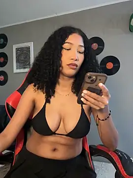 solecito011 online show from 06/17/26, 10:30