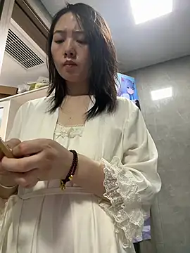 Cheating-wife online show from 05/25/26, 10:03