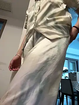 Cheating-wife online show from 05/23/26, 07:40