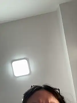 Cheating-wife online show from 05/08/26, 07:23