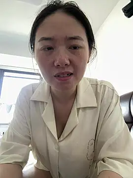 Snapshot of Cheating-wife chatting on 07/16/26, 08:33 Cheating-wife online show from 07/16/26, 08:33