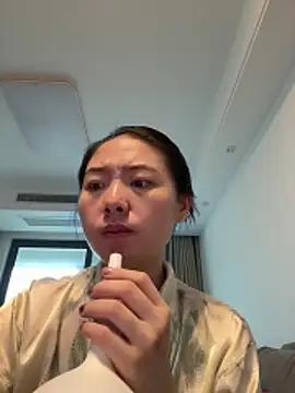 Cheating-wife online show from 05/24/26, 09:20