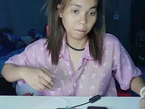 Pearlveil online show from 03/06/26, 04:57