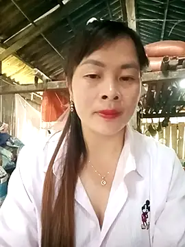 Bling sexy online show from 04/15/26, 12:49