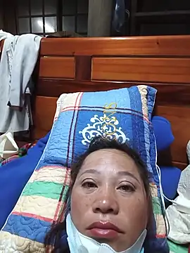 Snapshot of Jooj- chatting on 06/12/26, 09:34 Jooj- online show from 06/12/26, 09:34