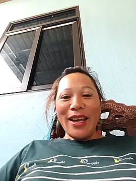 Snapshot of Jooj- chatting on 05/28/26, 03:58 Jooj- online show from 05/28/26, 03:58