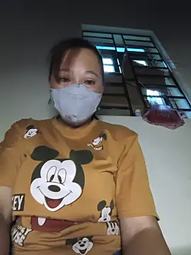 Snapshot of Jooj- chatting on 06/27/26, 12:27 Jooj- online show from 06/27/26, 12:27