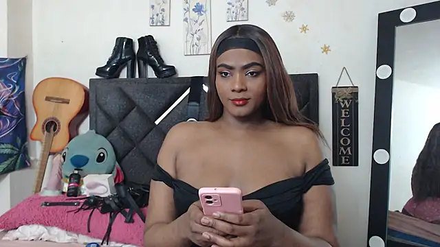 Natashabella    online show from 03/27/26, 10:33