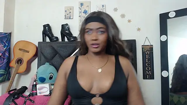 Natashabella    online show from 05/26/26, 05:00