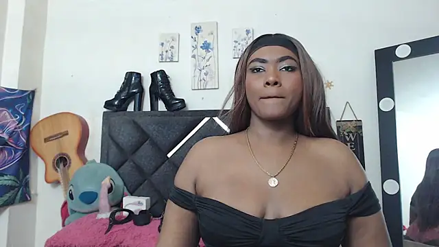 Natashabella    online show from 03/13/26, 10:26