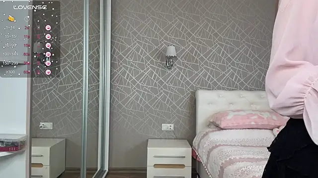 Liory online show from 04/02/26, 08:21