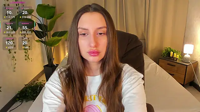 Snapshot of Celine_Coello chatting on 04/01/26, 04:03 Celine Coello online show from 04/01/26, 04:03