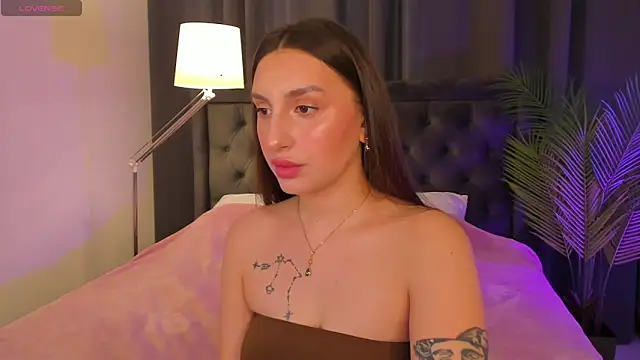 Snapshot of Celine_Coello chatting on 05/09/26, 12:19 Celine Coello online show from 05/09/26, 12:19