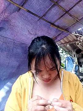 Snapshot of LISAA-6969 chatting on 02/04/26, 02:06 LISAA-6969 online show from 02/04/26, 02:06