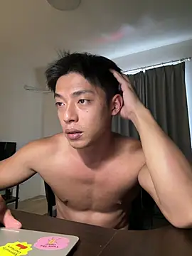 Yooo17 online show from 04/16/26, 08:15