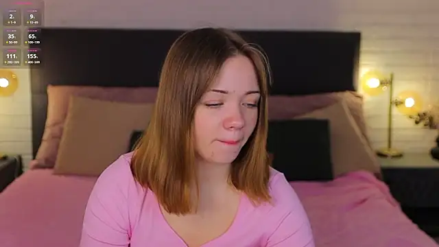 Kiss Moon online show from 02/20/26, 06:59