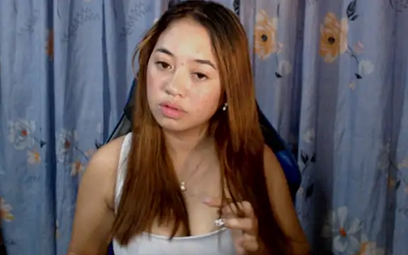 pinay mayahiga online show from 04/24/26, 03:58