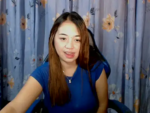 pinay mayahiga online show from 04/27/26, 05:33