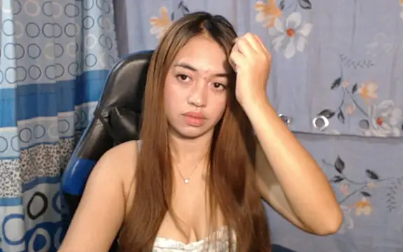 pinay mayahiga online show from 03/21/26, 01:15