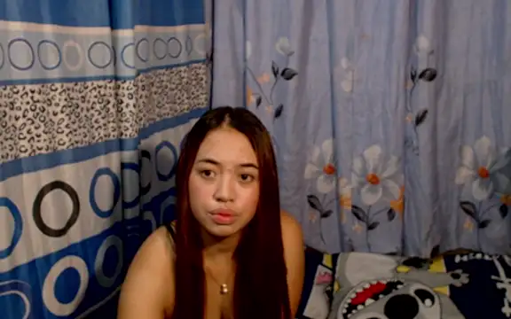 pinay mayahiga online show from 04/19/26, 01:34