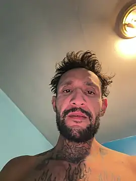 CcincoVilla online show from 02/05/26, 02:07