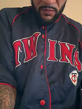 CcincoVilla online show from 04/18/26, 06:27