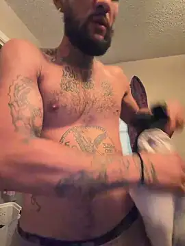 CcincoVilla online show from 05/13/26, 04:30