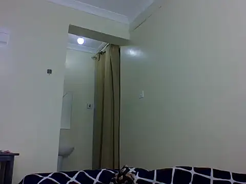 vhahangwele12 online show from 04/05/26, 04:08