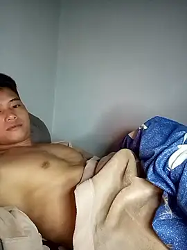 Maycute18 online show from 02/11/26, 02:17