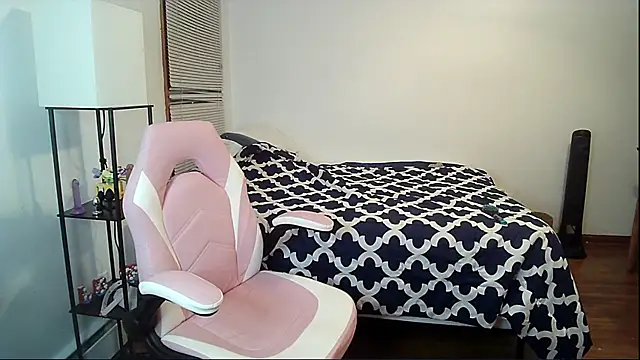 Snapshot of VanFairy526 chatting on 03/01/26, 10:59 VanFairy526 online show from 03/01/26, 10:59