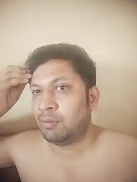 Pravin9562 online show from 02/15/26, 06:03