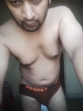 Pravin9562 online show from 04/04/26, 07:37