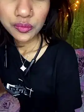 Maliha Chowdhury online show from 04/04/26, 07:09