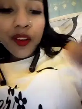 Maliha Chowdhury online show from 02/22/26, 07:37