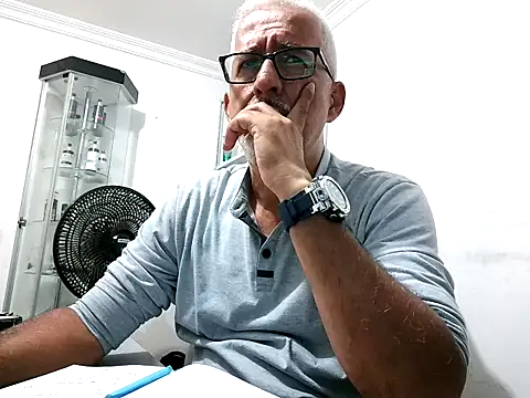 ceniizo1024 online show from 01/15/26, 03:37