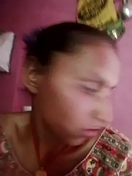 Juli rathore online show from 04/16/26, 09:32