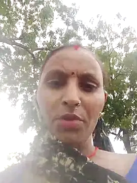 Juli rathore online show from 07/13/26, 05:40