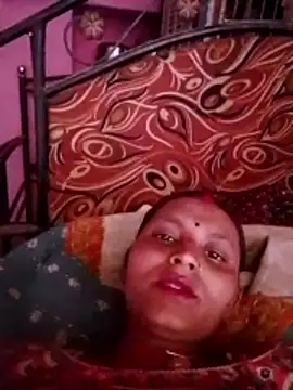 Juli rathore online show from 03/05/26, 08:11