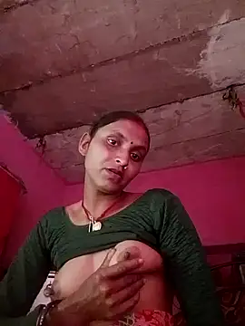 Juli rathore online show from 02/04/26, 07:47