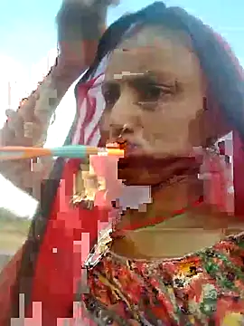 Juli rathore online show from 05/26/26, 12:53