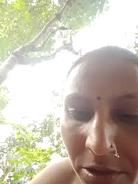 Juli rathore online show from 07/17/26, 02:31