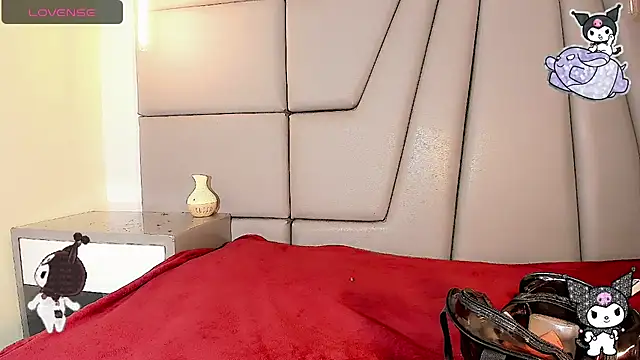 Miss-Saraii online show from 03/23/26, 01:22