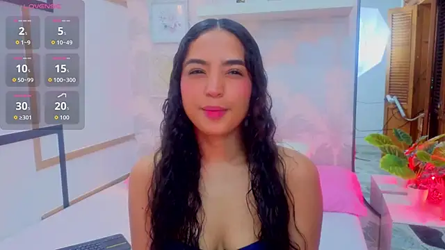 Emma Thompssonn online show from 04/28/26, 01:48