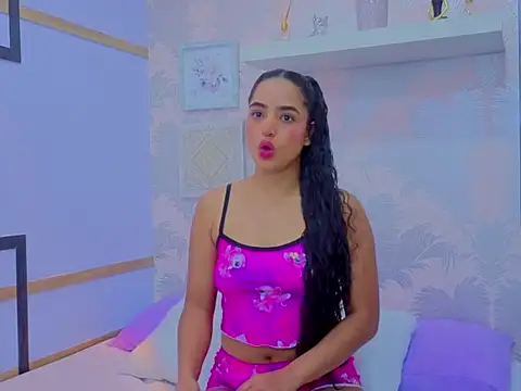 Emma Thompssonn online show from 03/03/26, 11:50