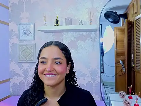 Emma Thompssonn online show from 02/05/26, 11:50