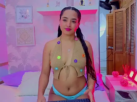 Emma Thompssonn online show from 03/13/26, 11:59