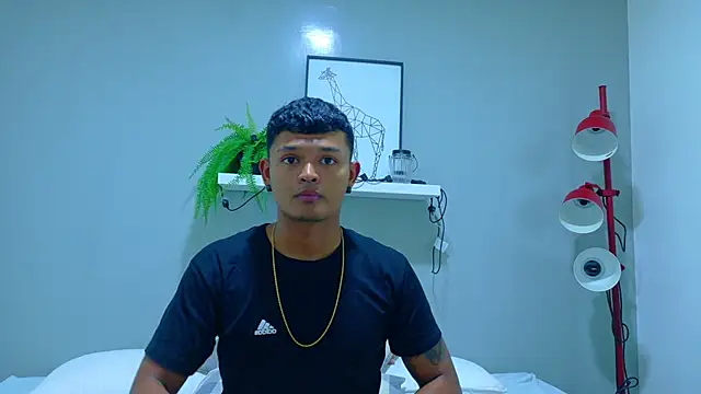 Snapshot of AndrewKenoxx_ chatting on 01/16/26, 07:40 AndrewKenoxx online show from 01/16/26, 07:40