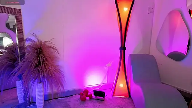 fransheskarossi online show from 04/18/26, 12:07