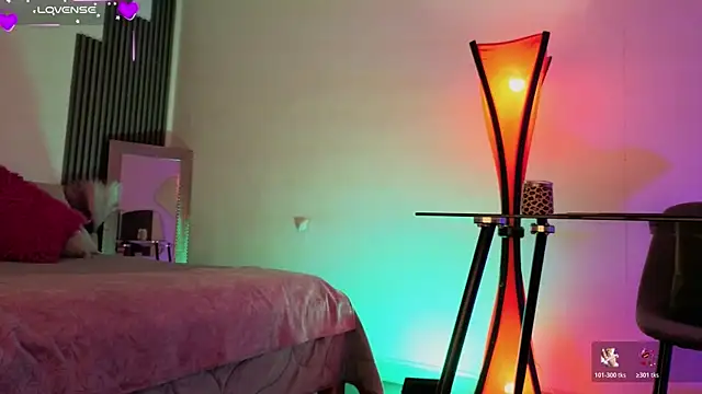 fransheskarossi online show from 04/10/26, 12:01